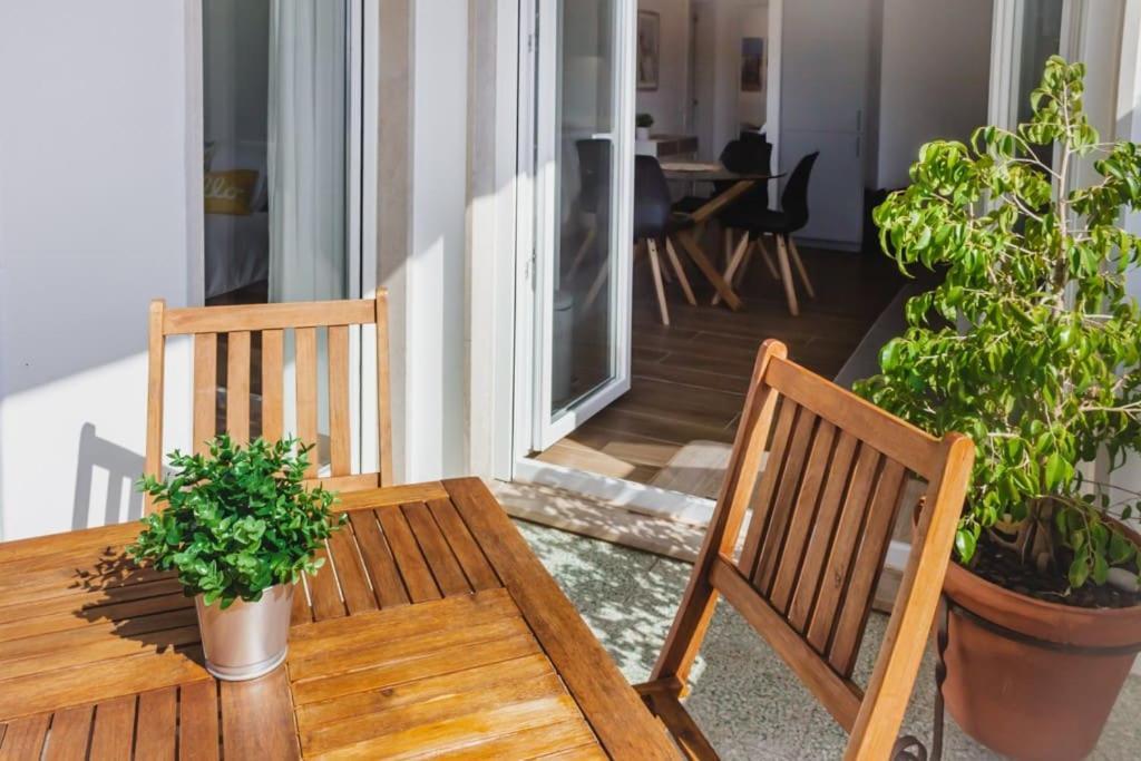 Lovely & Bright Renovated Apt. W/ Balcony In Lagos Eksteriør bilde