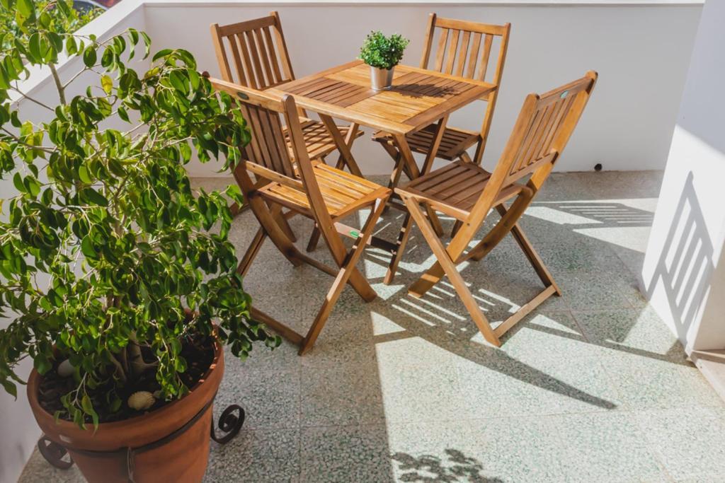 Lovely & Bright Renovated Apt. W/ Balcony In Lagos Eksteriør bilde
