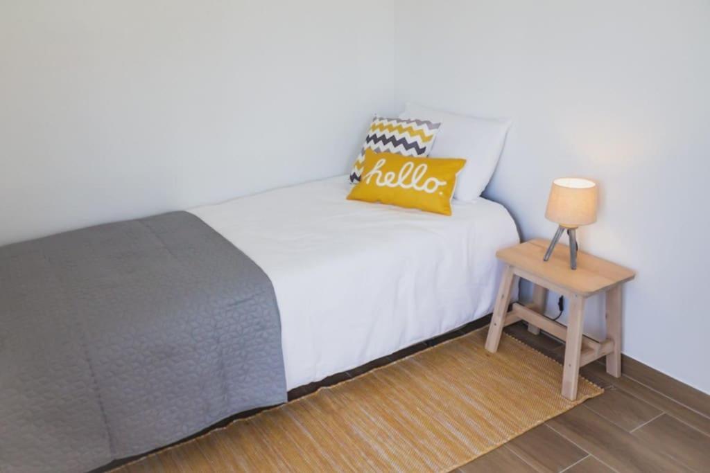 Lovely & Bright Renovated Apt. W/ Balcony In Lagos Eksteriør bilde