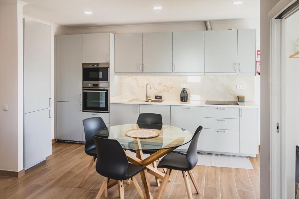 Lovely & Bright Renovated Apt. W/ Balcony In Lagos Eksteriør bilde